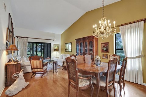 Copropriété à vendre à Coconut Creek, Floride: 2 chambres, 122.07 m2 № 1999399 - photo 5