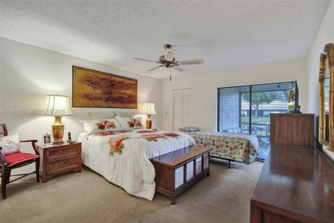 Copropriété à vendre à Coconut Creek, Floride: 2 chambres, 122.07 m2 № 1999399 - photo 14