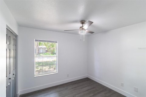 House in Land O' Lakes, Florida 3 bedrooms, 116.69 sq.m. № 1805202 - photo 21