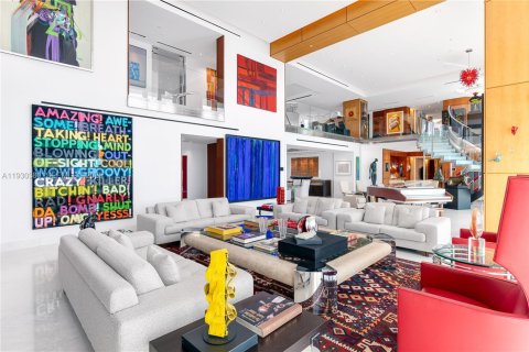 Copropriété à vendre à Miami, Floride: 4 chambres, 929.02 m2 № 2059923 - photo 3