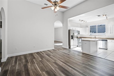 Villa ou maison à vendre à Brandon, Floride: 3 chambres, 150.87 m2 № 1723815 - photo 13