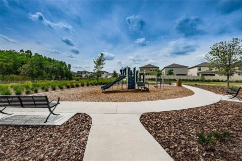 Touwnhouse à vendre à New Port Richey, Floride: 2 chambres, 140.56 m2 № 2416410 - photo 23