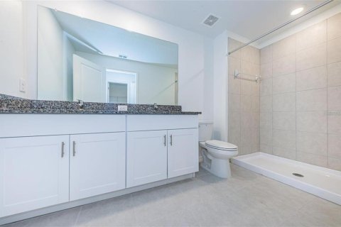 Touwnhouse à vendre à New Port Richey, Floride: 2 chambres, 140.56 m2 № 2416410 - photo 9
