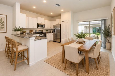 Touwnhouse à vendre à New Port Richey, Floride: 2 chambres, 140.56 m2 № 2416410 - photo 4