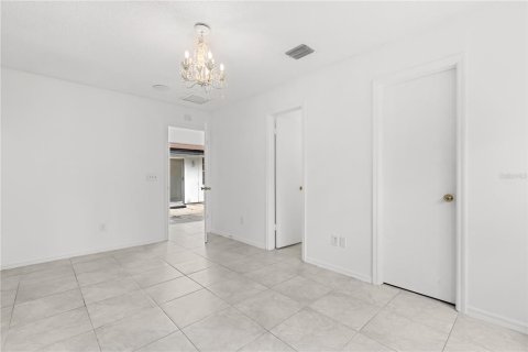 Casa en venta en Kissimmee, Florida, 3 dormitorios, 247.12 m2 № 1747233 - foto 21