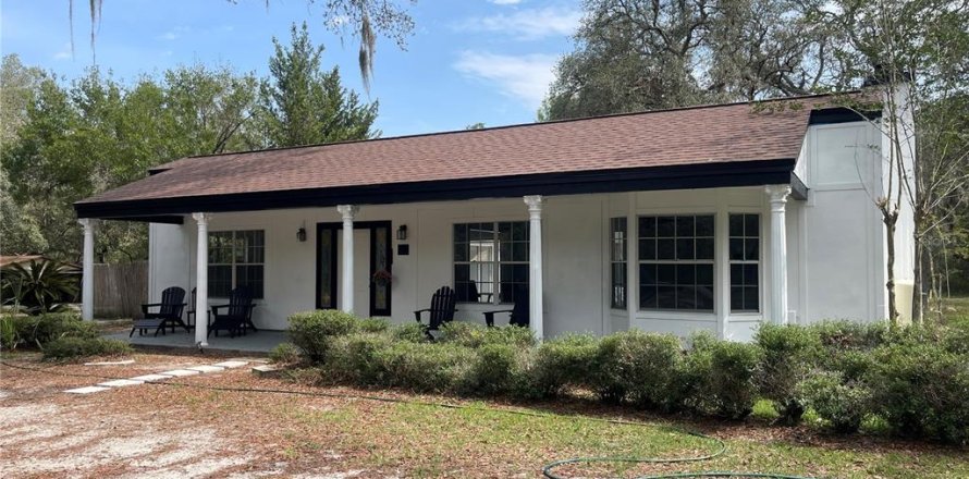 Casa en Kissimmee, Florida 3 dormitorios, 247.12 m2 № 1747233