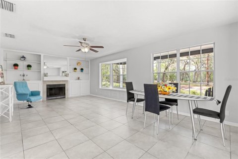 Casa en venta en Kissimmee, Florida, 3 dormitorios, 247.12 m2 № 1747233 - foto 9