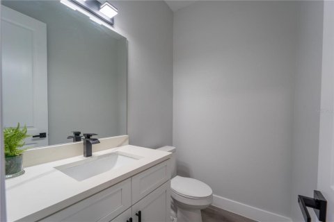 House in Apopka, Florida 4 bedrooms, 176.98 sq.m. № 1654833 - photo 10