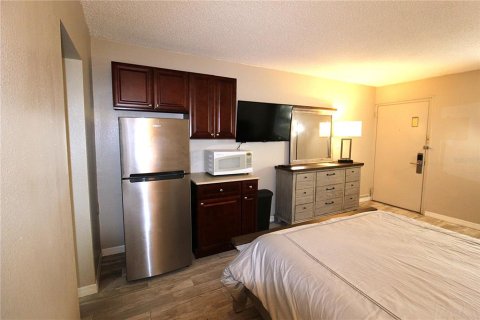 Apartamento en alquiler en Sarasota, Florida, 1 dormitorio, 33.44 m2 № 2208192 - foto 5