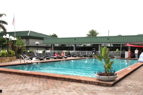 Apartamento en alquiler en Sarasota, Florida, 1 dormitorio, 33.44 m2 № 2208192 - foto 12