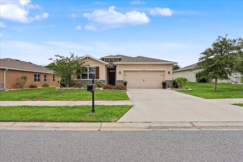 Casa en Ocala, Florida 4 dormitorios, 189.43 m2 № 2094697