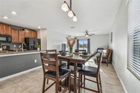 House in Riverview, Florida 5 bedrooms, 224.36 sq.m. № 1565427 - photo 7