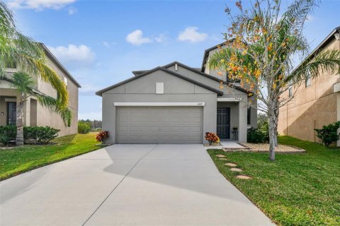 House in Riverview, Florida 5 bedrooms, 224.36 sq.m. № 1565427 - photo 1
