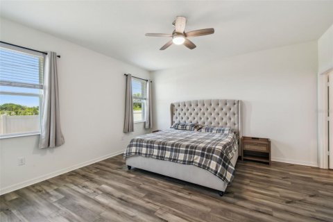 Casa en venta en Winter Haven, Florida, 4 dormitorios, 216.65 m2 № 1662682 - foto 8