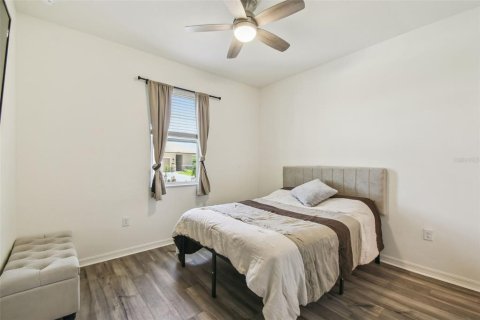 Casa en venta en Winter Haven, Florida, 4 dormitorios, 216.65 m2 № 1662682 - foto 18