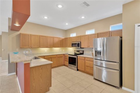 House in Land O' Lakes, Florida 3 bedrooms, 152.73 sq.m. № 734980 - photo 8
