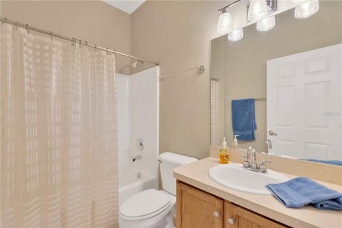 House in Land O' Lakes, Florida 3 bedrooms, 152.73 sq.m. № 734980 - photo 25