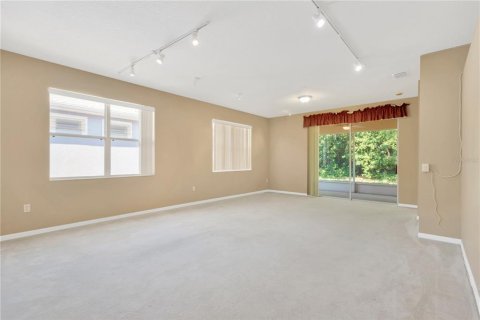 House in Land O' Lakes, Florida 3 bedrooms, 152.73 sq.m. № 734980 - photo 13