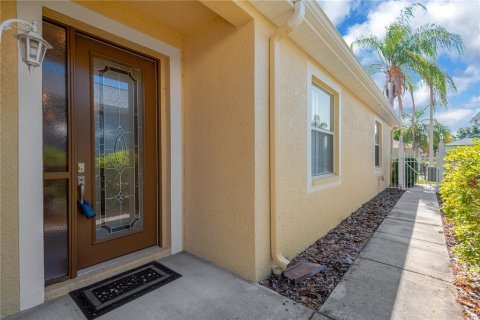 House in Land O' Lakes, Florida 3 bedrooms, 152.73 sq.m. № 734980 - photo 3