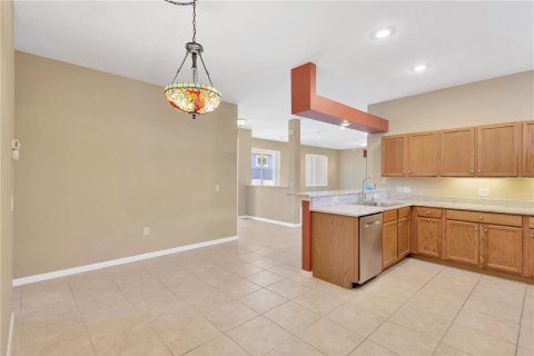 House in Land O' Lakes, Florida 3 bedrooms, 152.73 sq.m. № 734980 - photo 9