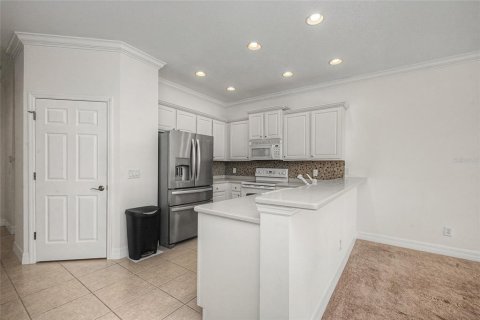 House in Parrish, Florida 2 bedrooms, 119.38 sq.m. № 2150037 - photo 3
