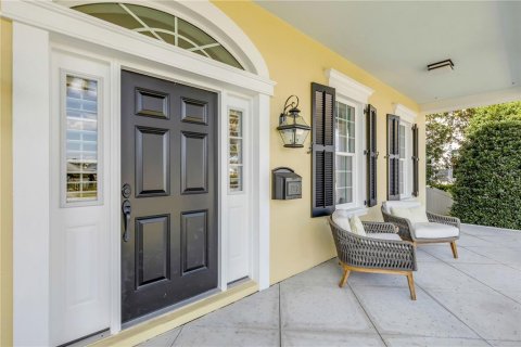 House in New Smyrna Beach, Florida 5 bedrooms, 432.27 sq.m. № 2198313 - photo 15