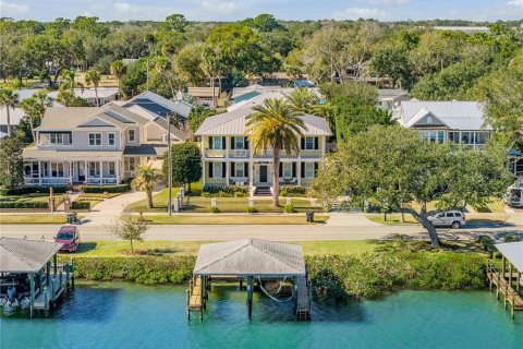 Casa en New Smyrna Beach, Florida 5 dormitorios, 432.27 m2 № 2198313