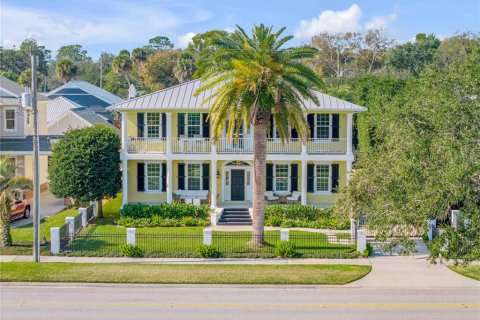 House in New Smyrna Beach, Florida 5 bedrooms, 432.27 sq.m. № 2198313 - photo 4