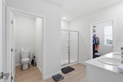 Casa en venta en Bradenton, Florida, 5 dormitorios, 242.01 m2 № 2156419 - foto 24