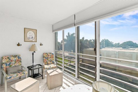 Condo in Boynton Beach, Florida, 2 bedrooms № 2245538 - photo 26