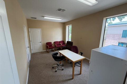 Immobilier commercial à louer à Bartow, Floride: 493.31 m2 № 1757640 - photo 3