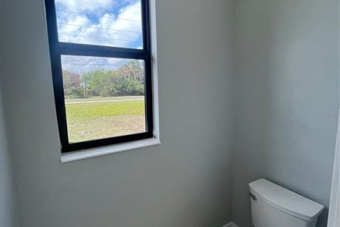 House in Punta Gorda, Florida 3 bedrooms, 196.21 sq.m. № 2212940 - photo 12