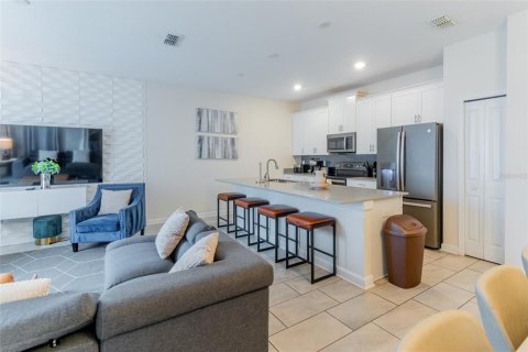 Adosado en venta en Kissimmee, Florida, 4 dormitorios, 177.81 m2 № 2401102 - foto 25
