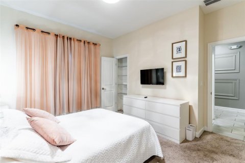 Adosado en venta en Kissimmee, Florida, 4 dormitorios, 177.81 m2 № 2401102 - foto 14