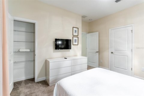 Adosado en venta en Kissimmee, Florida, 4 dormitorios, 177.81 m2 № 2401102 - foto 15