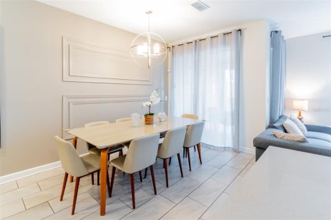 Adosado en venta en Kissimmee, Florida, 4 dormitorios, 177.81 m2 № 2401102 - foto 22