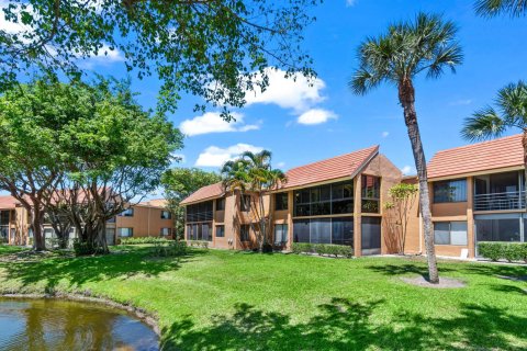 Condo in Boynton Beach, Florida, 2 bedrooms № 2260301 - photo 28