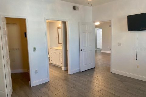 Condominio en venta en Orlando, Florida, 3 dormitorios, 117.06 m2 № 1430644 - foto 15