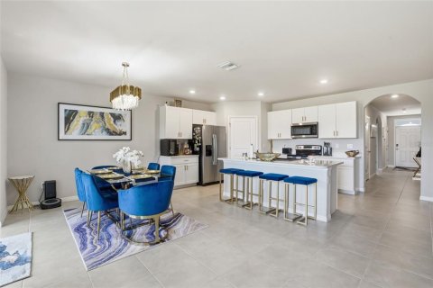 Casa en venta en North Fort Myers, Florida, 4 dormitorios, 169.83 m2 № 2223142 - foto 8