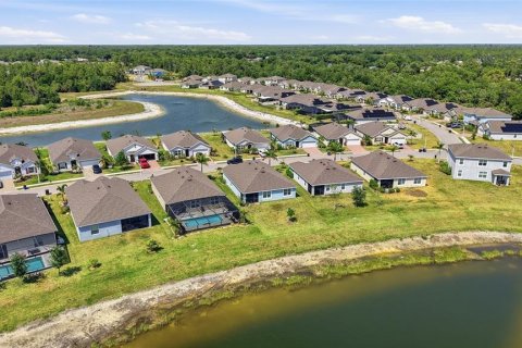 Casa en venta en North Fort Myers, Florida, 4 dormitorios, 169.83 m2 № 2223142 - foto 29