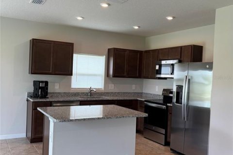 House in Bradenton, Florida 3 bedrooms, 120.77 sq.m. № 1682997 - photo 11