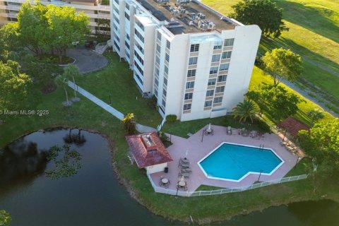 Copropriété à vendre à Lauderhill, Floride: 1 chambre, 73.58 m2 № 1979251 - photo 4