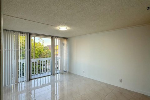 Copropriété à vendre à Lauderhill, Floride: 1 chambre, 73.58 m2 № 1979251 - photo 18