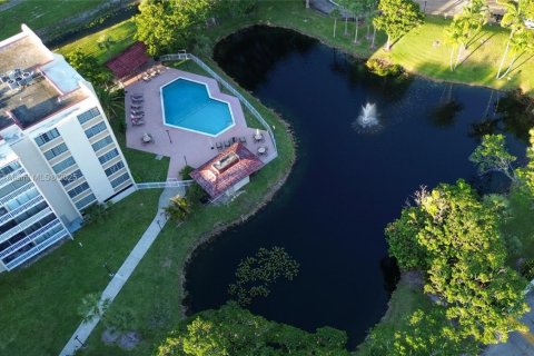 Copropriété à vendre à Lauderhill, Floride: 1 chambre, 73.58 m2 № 1979251 - photo 5