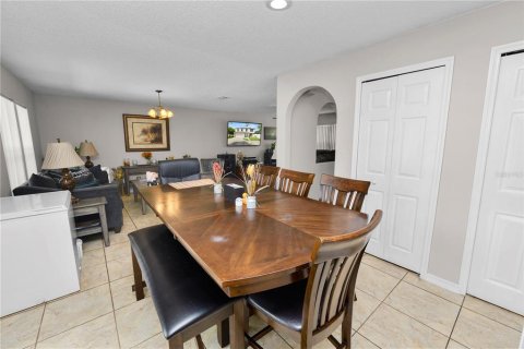Casa en venta en Poinciana, Florida, 4 dormitorios, 186.55 m2 № 1894189 - foto 13