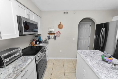Casa en venta en Poinciana, Florida, 4 dormitorios, 186.55 m2 № 1894189 - foto 15