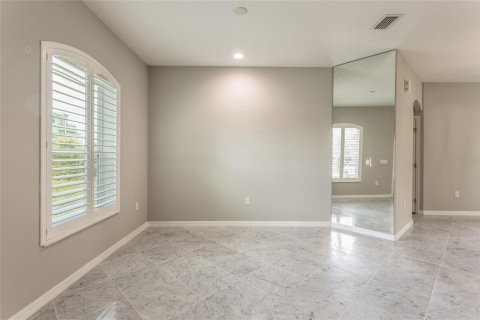 House in Palm Coast, Florida 3 bedrooms, 135.45 sq.m. № 1769250 - photo 11