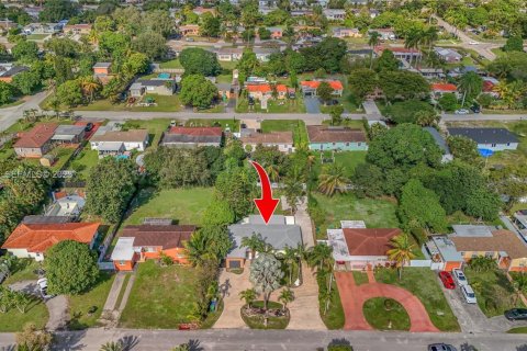 Купить виллу или дом в Майами, Флорида 4 спальни, 162.11м2, № 1988643 - фото 26