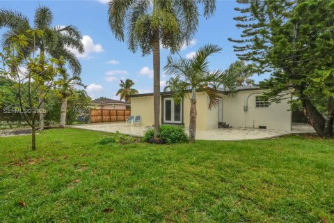 Купить виллу или дом в Майами, Флорида 4 спальни, 162.11м2, № 1988643 - фото 20