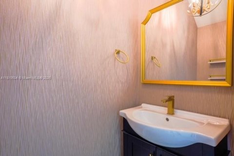 Купить виллу или дом в Холливуд, Флорида 3 спальни, 174.75м2, № 1960035 - фото 18